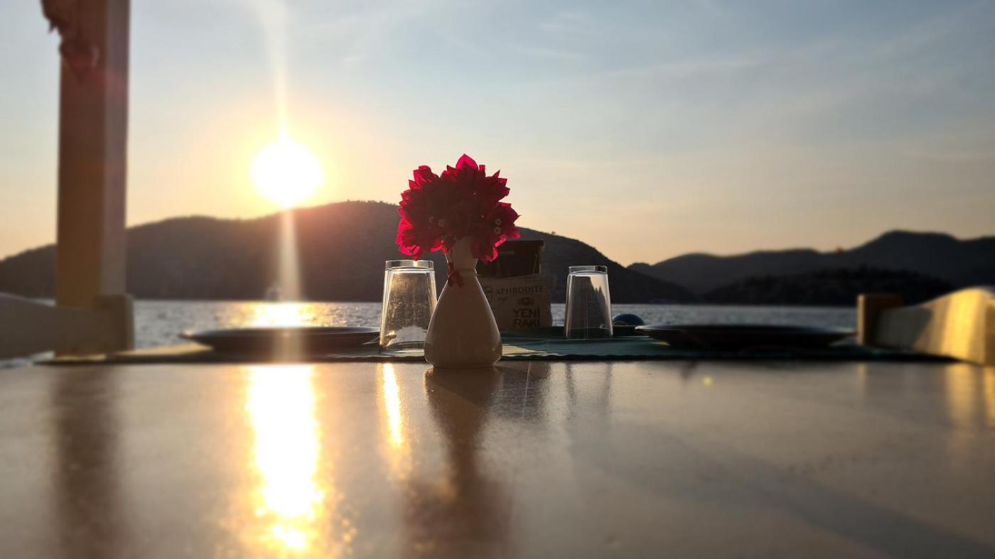 Aphrodite Hotel Бозбурун Экстерьер фото