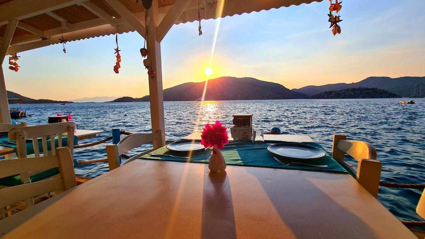 Aphrodite Hotel Бозбурун Экстерьер фото